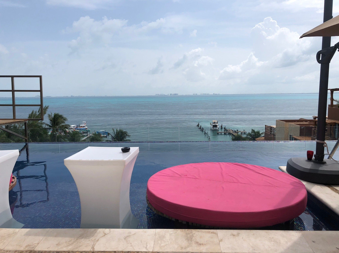 TOP by Beló-女人岛必去景点