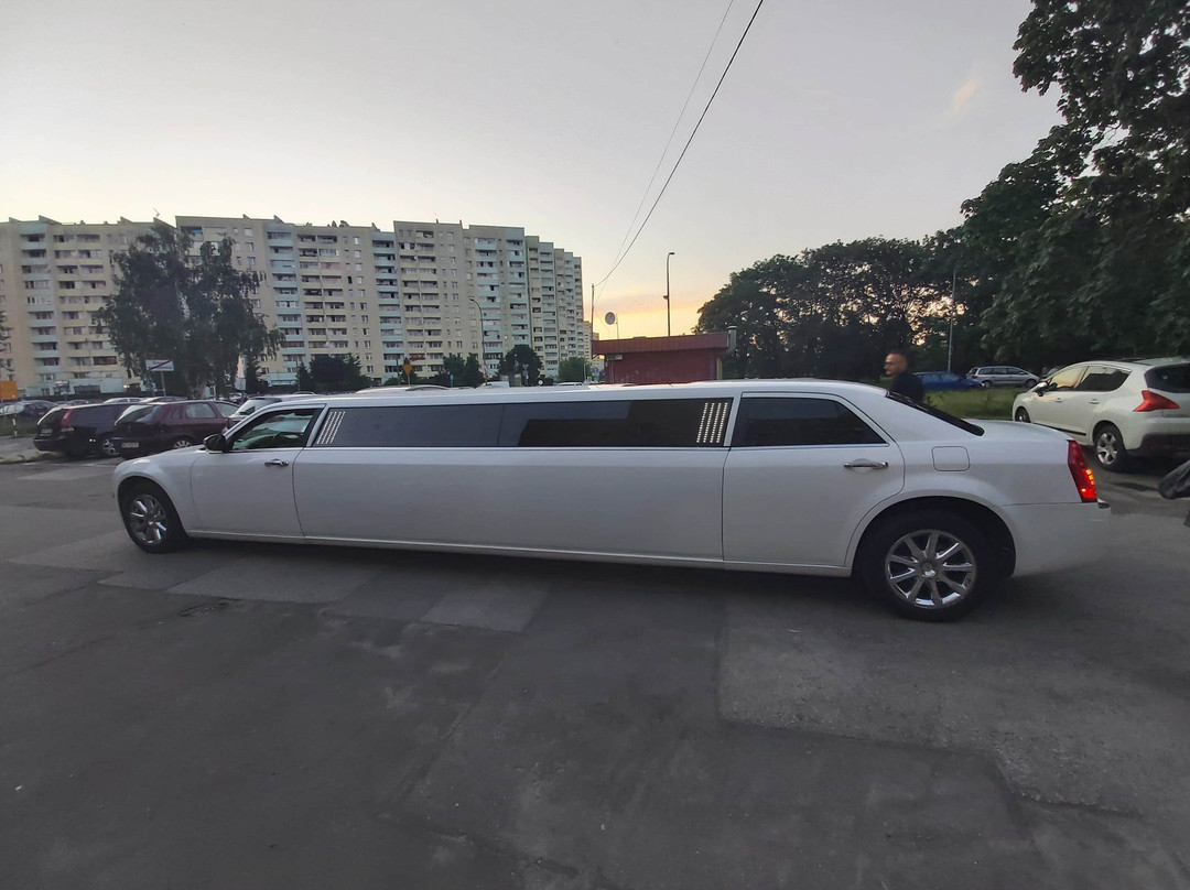 XXL Limousines - Warsaw Limo Service景点图片