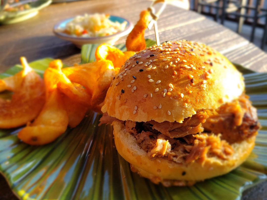 Nalu Surf Bar-Dewey Beach必去景点