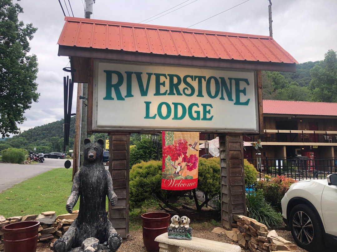 Riverstone Lodge主图
