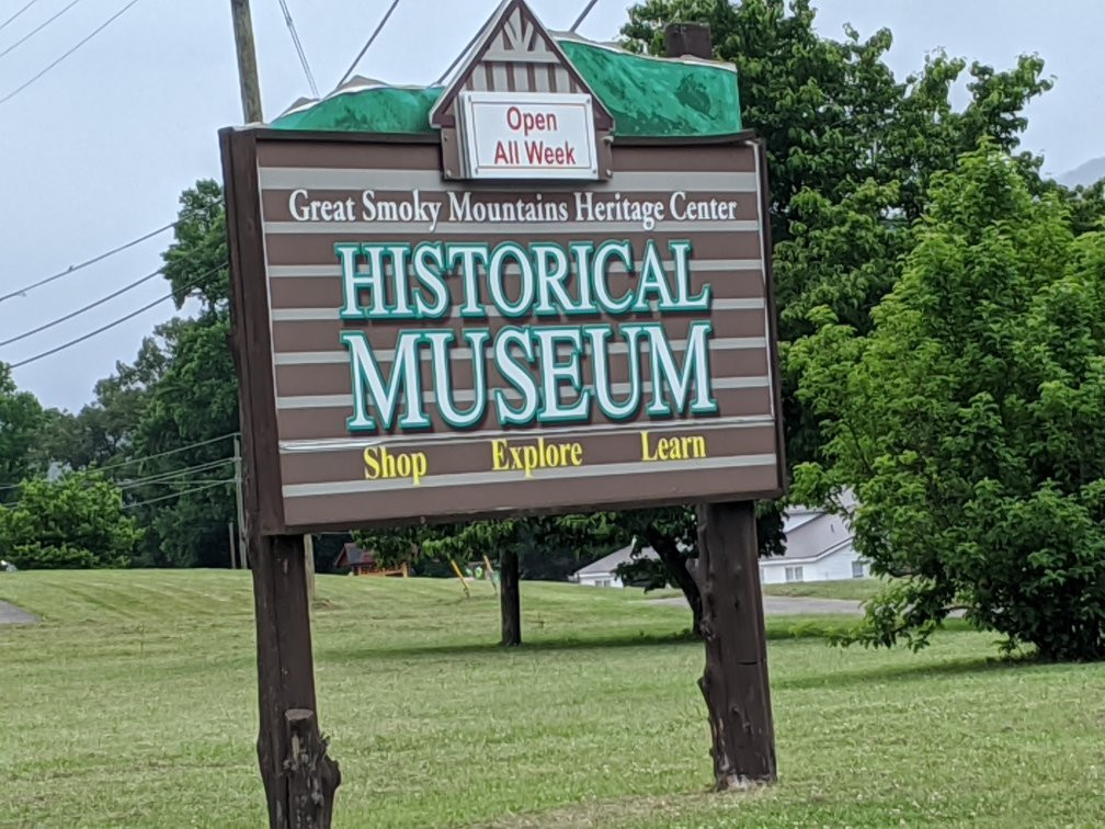 Great Smoky Mountains Heritage Center景点图片