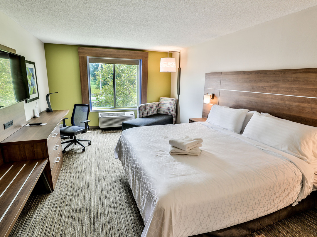 Holiday Inn Express & Suites Dickson By IHG主图