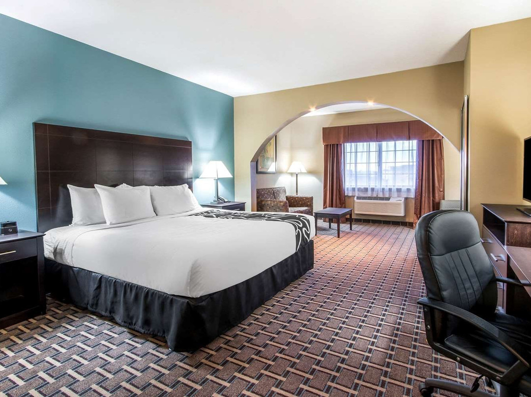 Comfort Suites主图