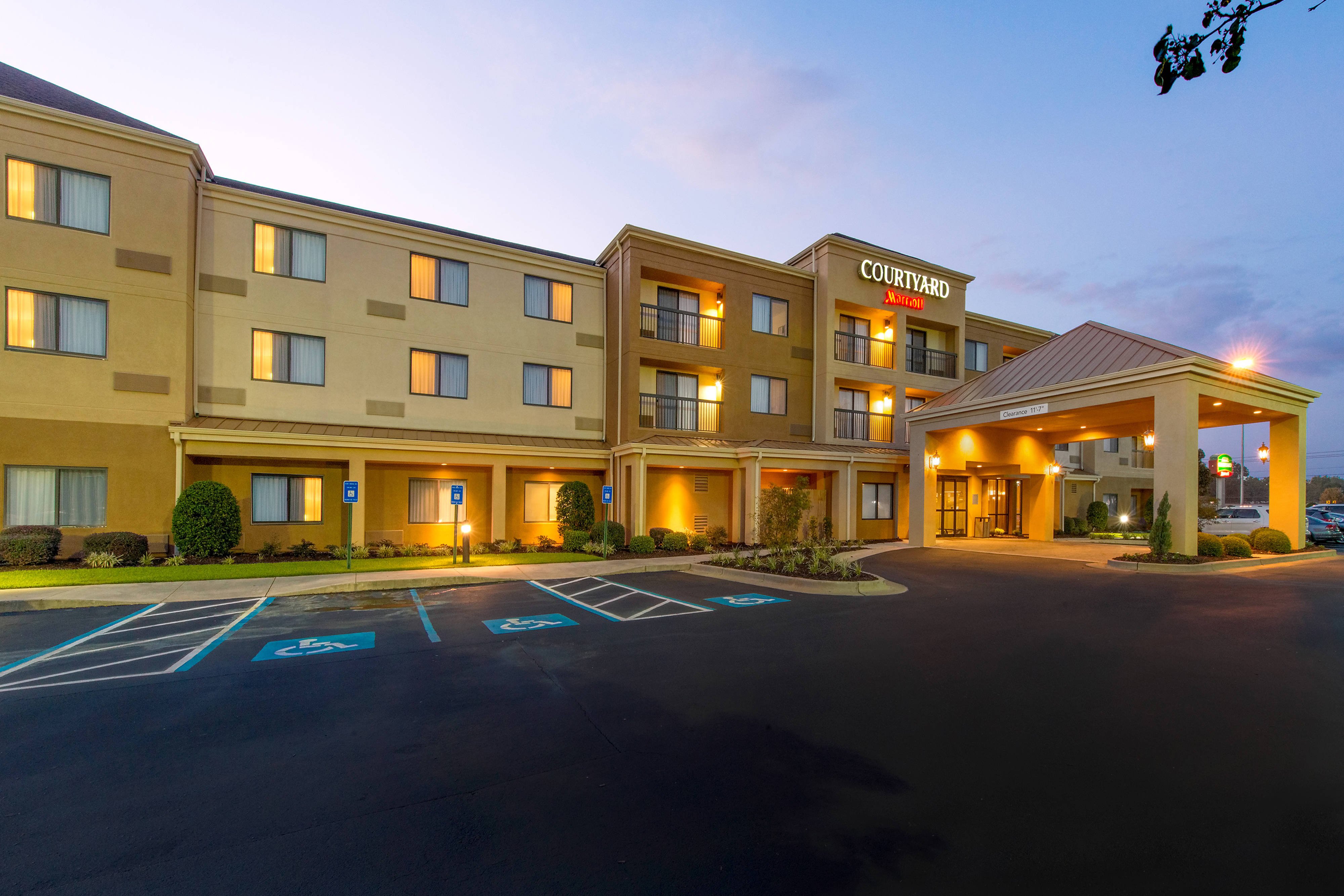 Courtyard by Marriott Albany-官方
