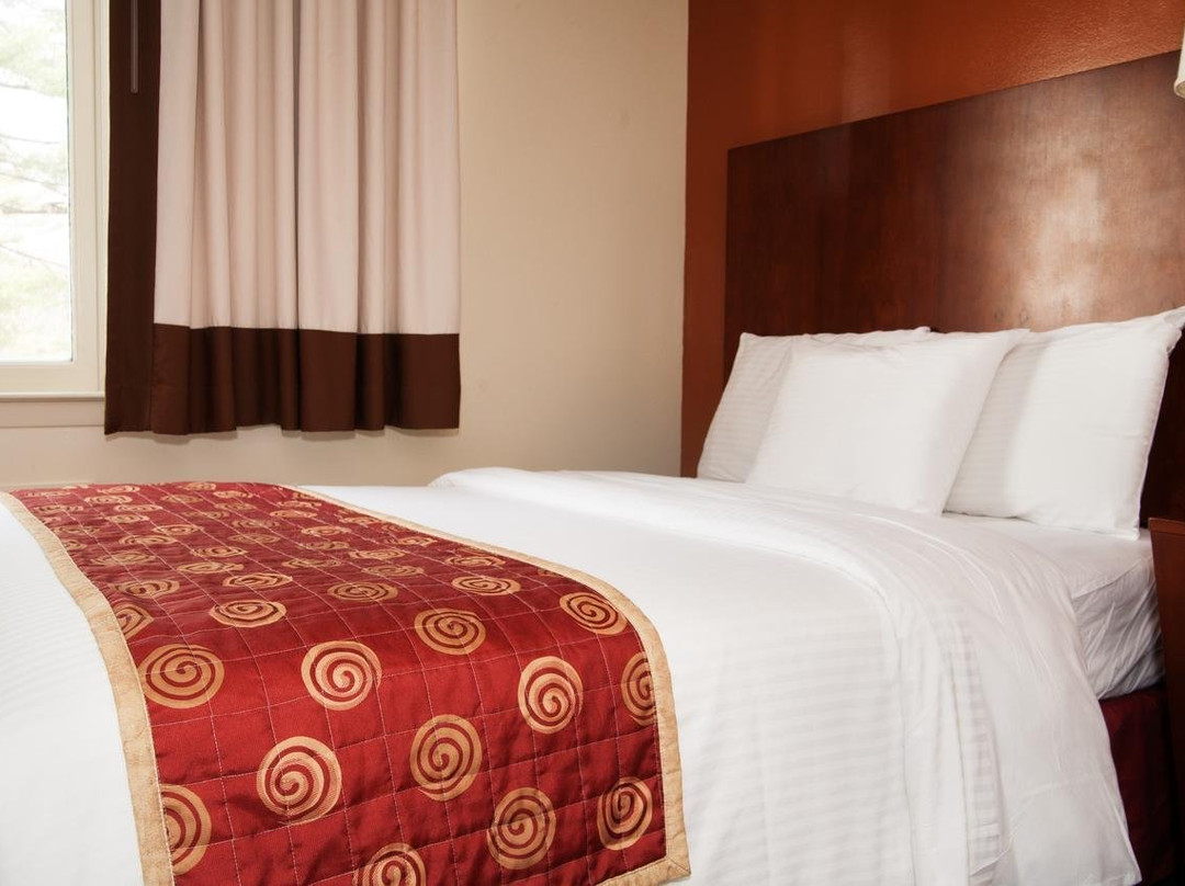 Red Carpet Inn and Suites Plymouth主图