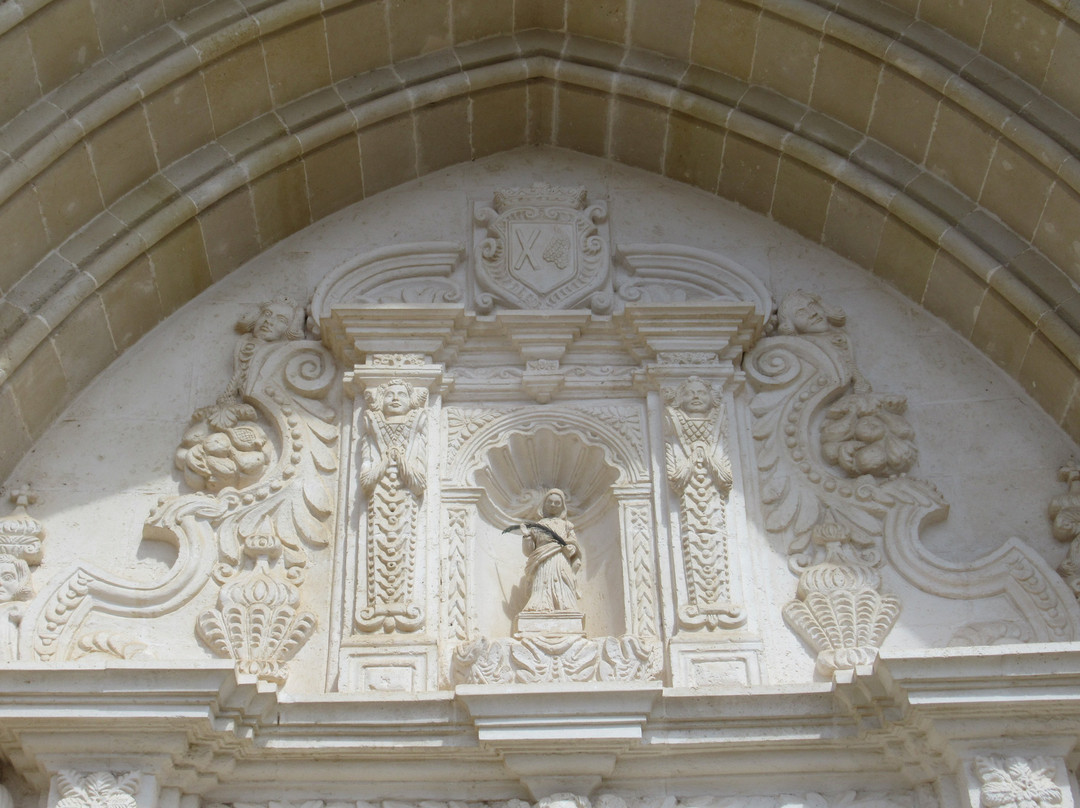 Església de Santa Eulàlia-阿拉约尔必去景点