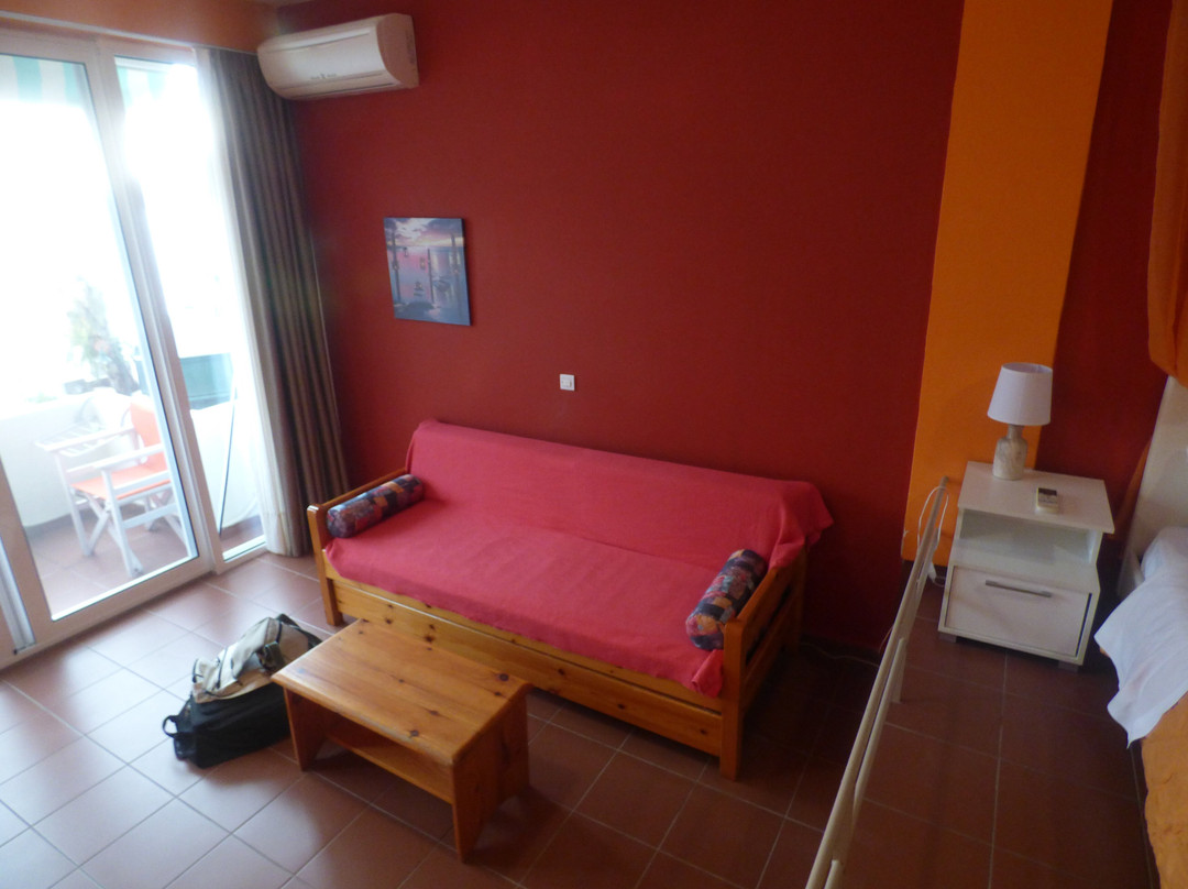 Maravellia Art Hotel主图