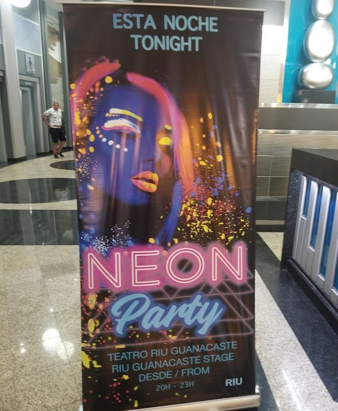 瓜纳卡斯特悦宜湾酒店主图