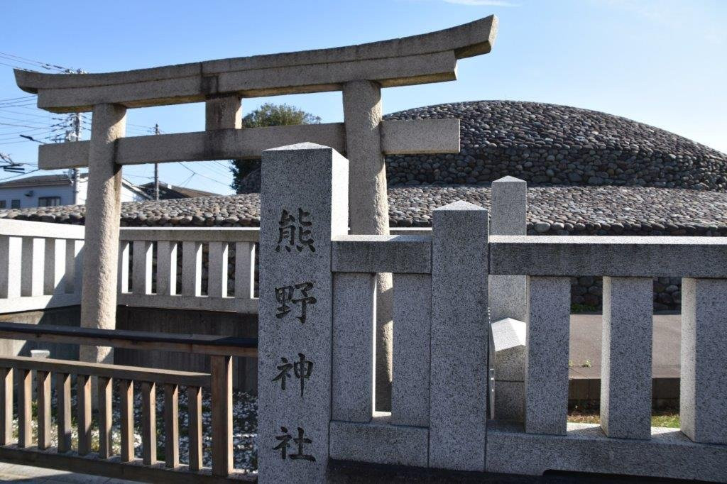 Kumano Shrine Ancient Tomb景点图片