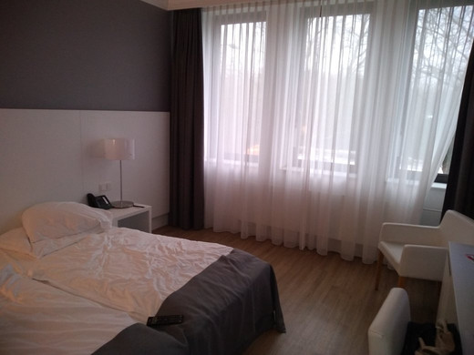 杜塞尔多夫 - 拉廷根瑞拉克萨酒店机场店主图