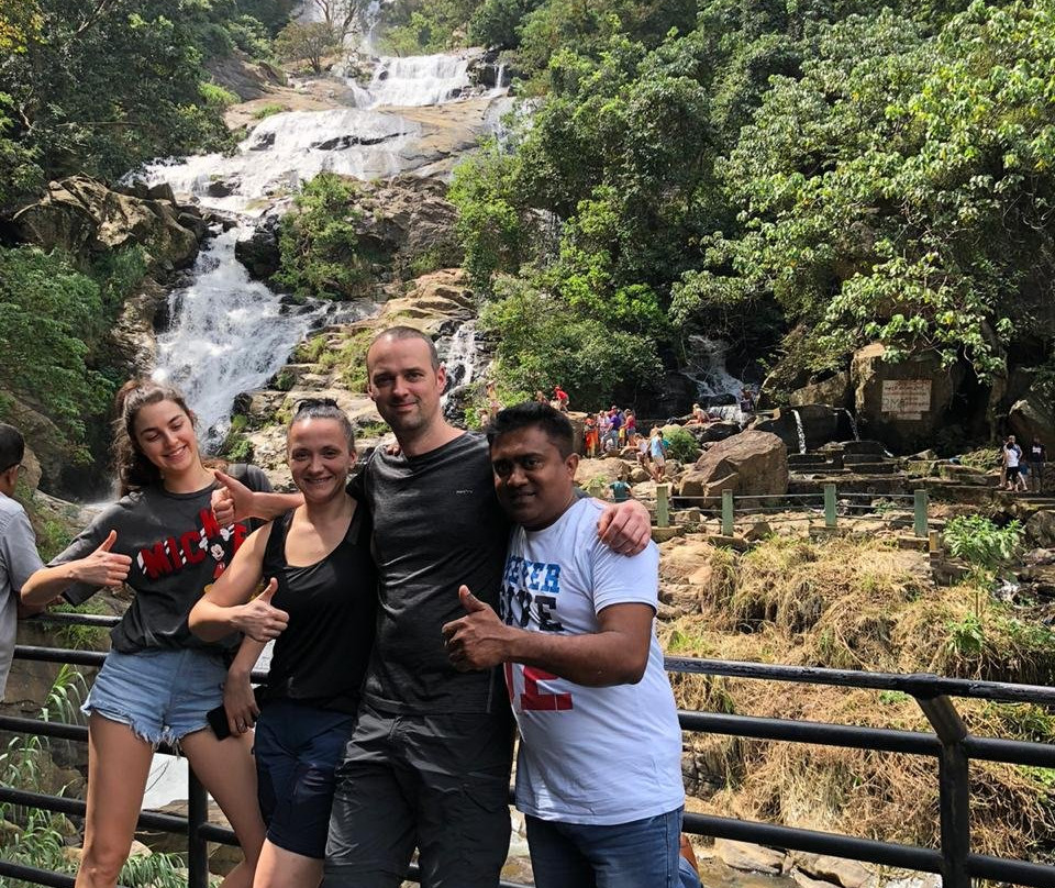 Looking Sri Lanka Tours-佩拉德尼亚必去景点