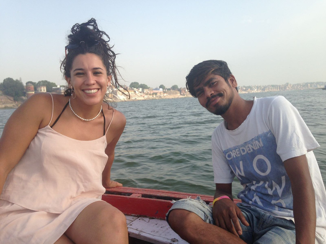 Lucky Boat Tours景点图片