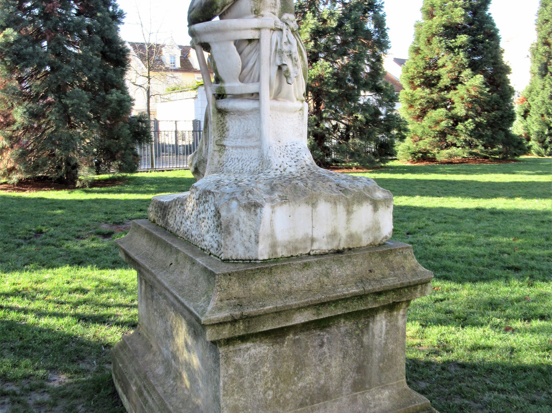 Square Hameln-圣莫代福塞必去景点