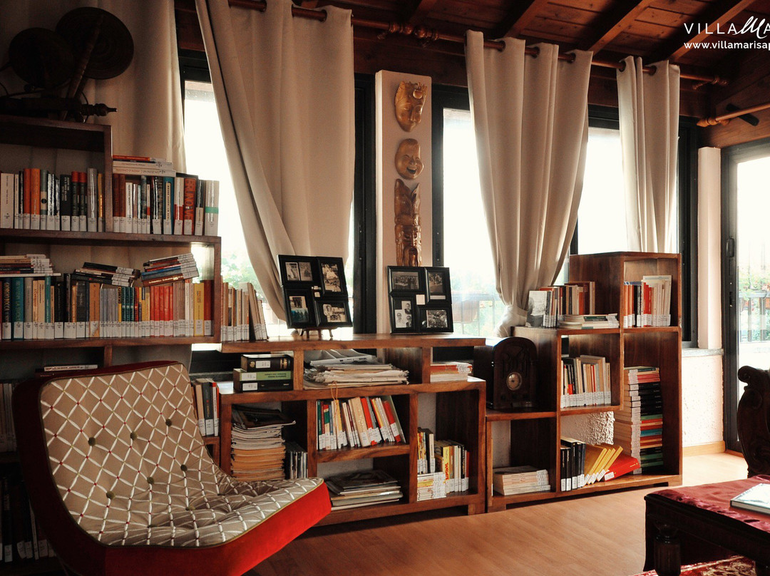 Villa Marisa Bed, Breakfast & Books主图