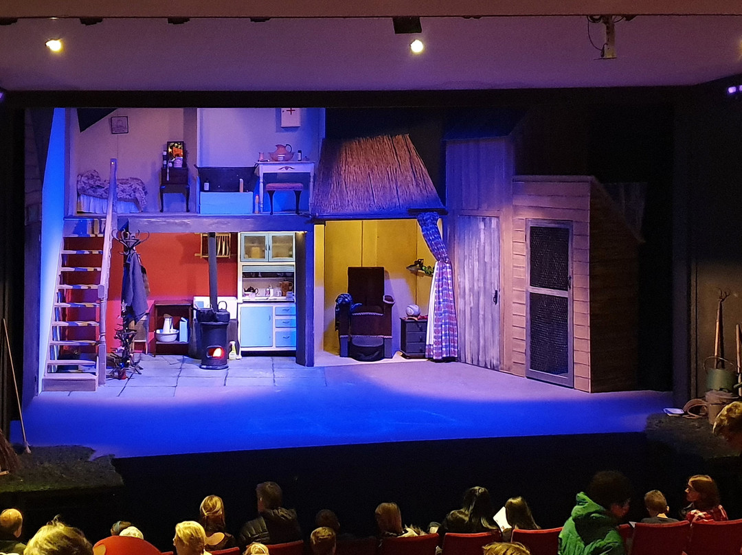 Abbey Theatre-圣奥尔本斯必去景点