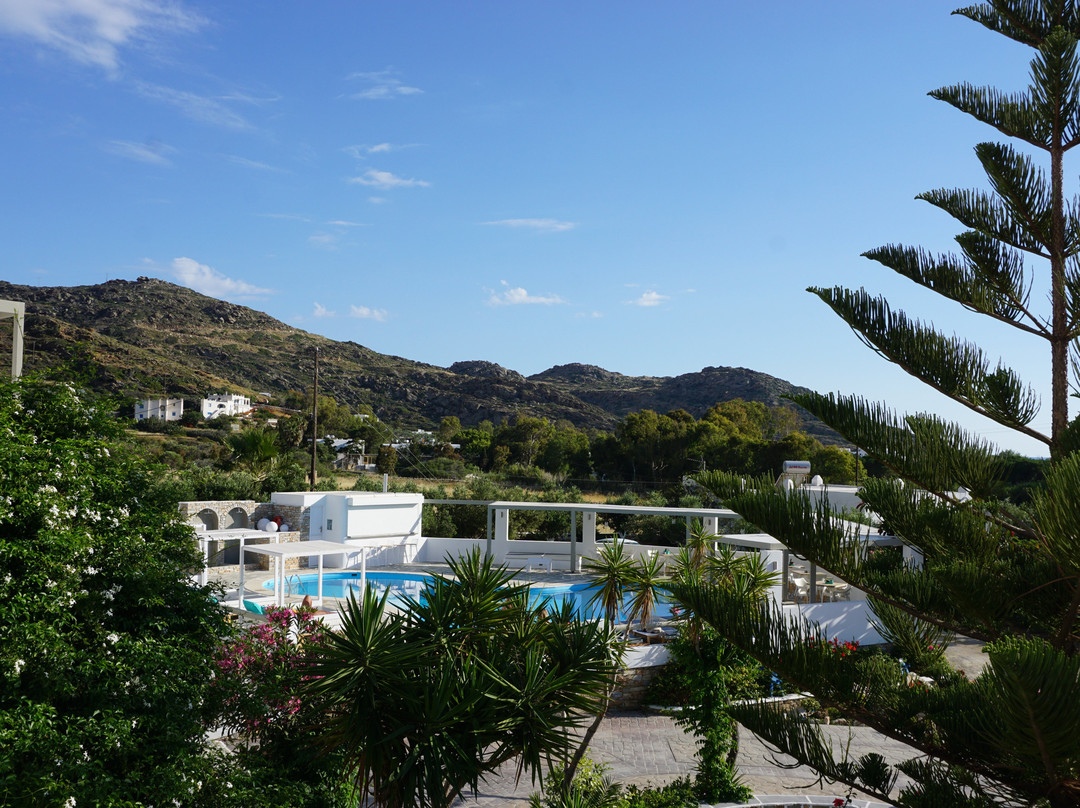 Island House Hotel主图