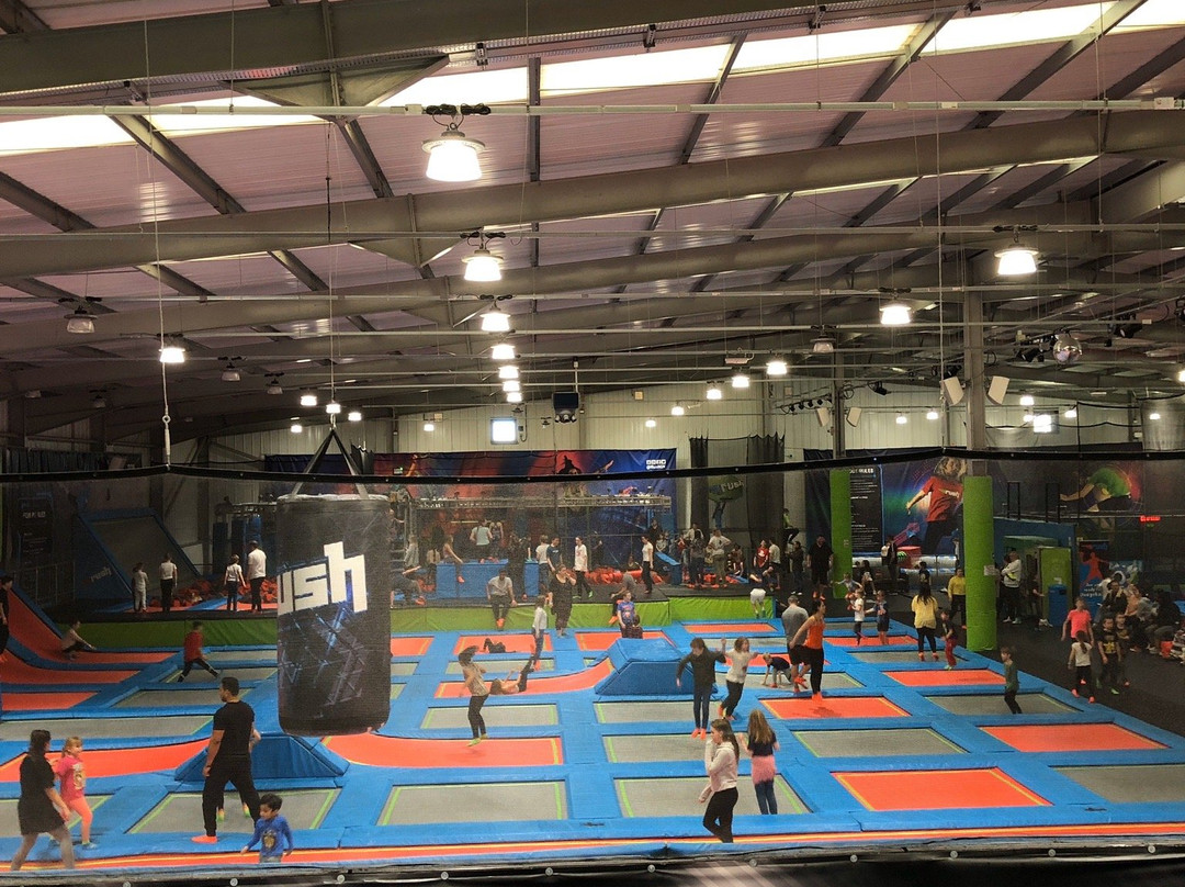 Rush UK Trampoline Park High Wycombe景点图片