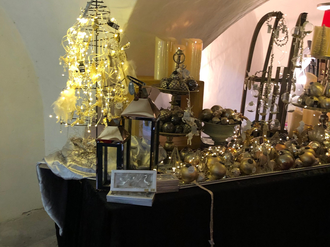 Romatischer Weihnachtsmarkt Schloss Tussling-Tuessling必去景点