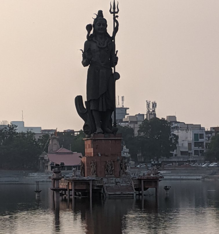 Sursagar Lake-瓦都达拉必去景点