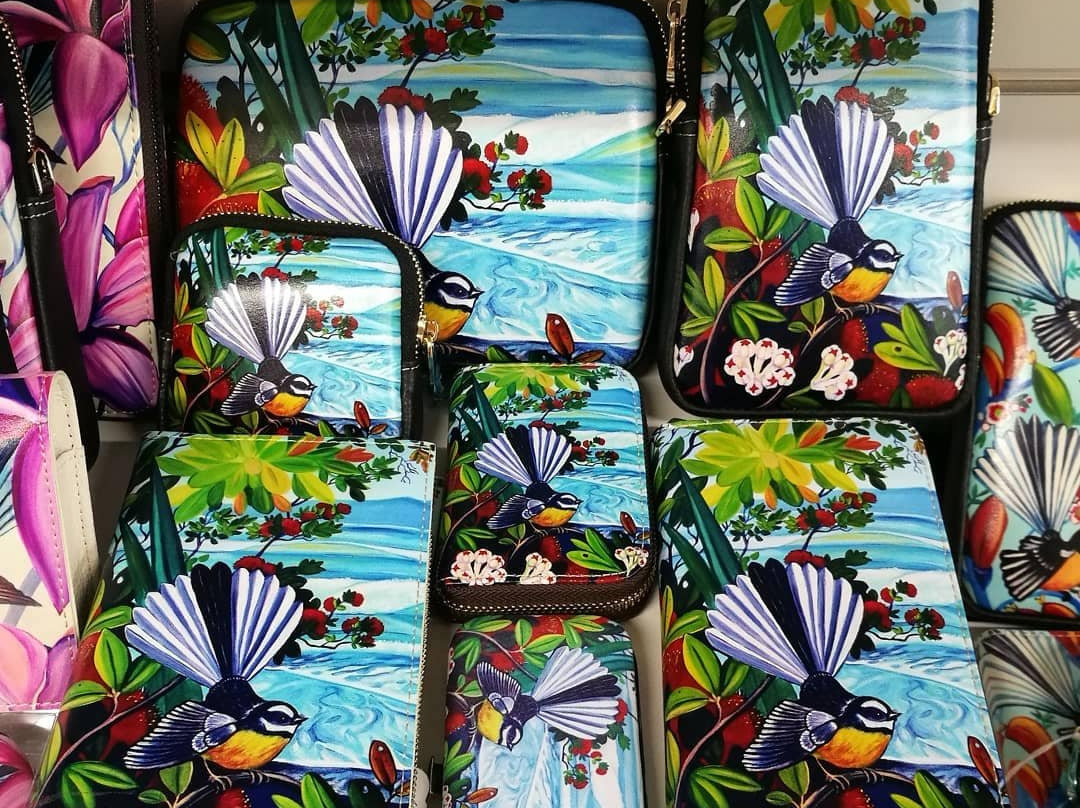 Souvenir Factory Shop景点图片