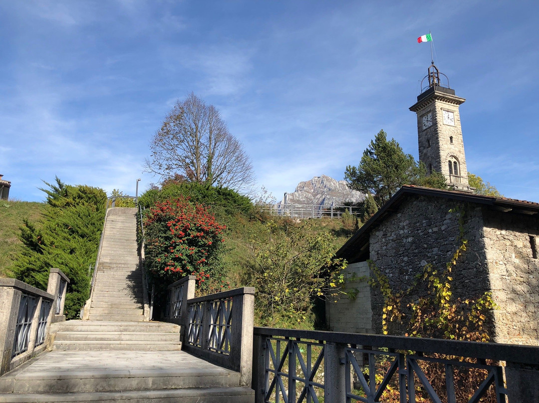 Monumento ai caduti di tutte le guerre景点图片