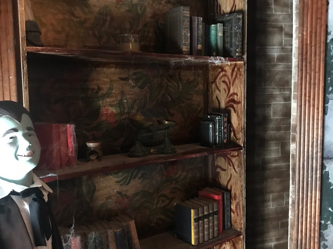 Munster Mansion-Waxahachie必去景点