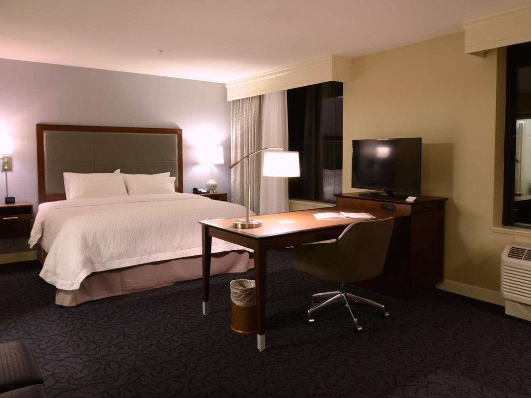 Hampton Inn & Suites Cazenovia主图