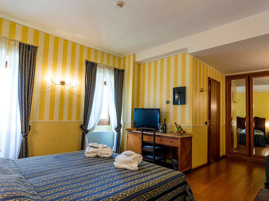 波尔塔德索雷酒店主图