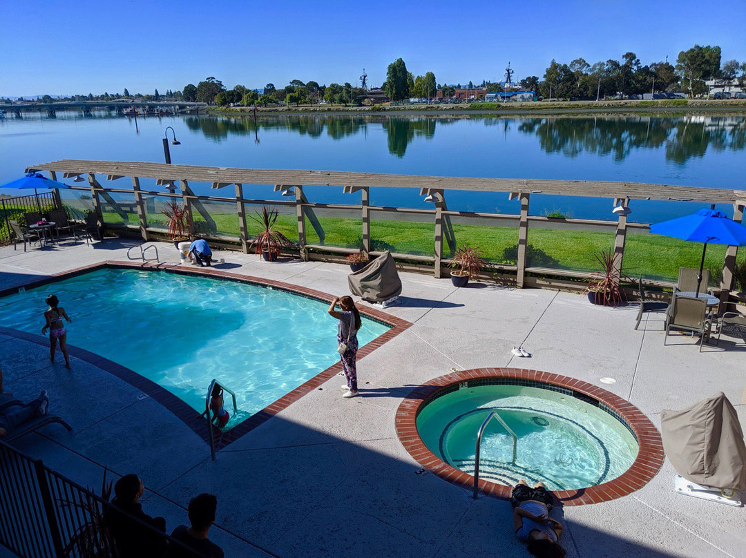 奥克兰行政酒店&套房主图