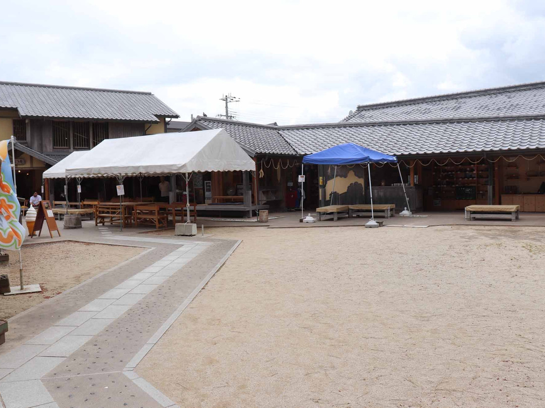 Michi-no-Eki Kumano Hananoiwaya-熊野市必去景点