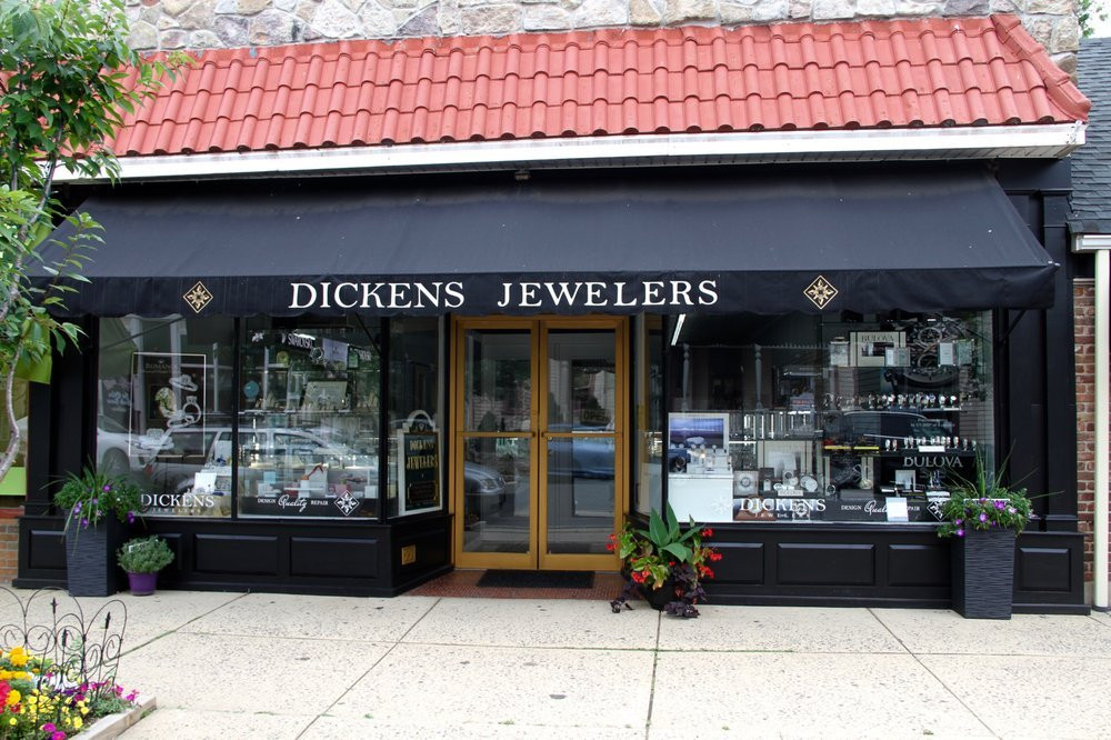 Dickens Jewelers景点图片