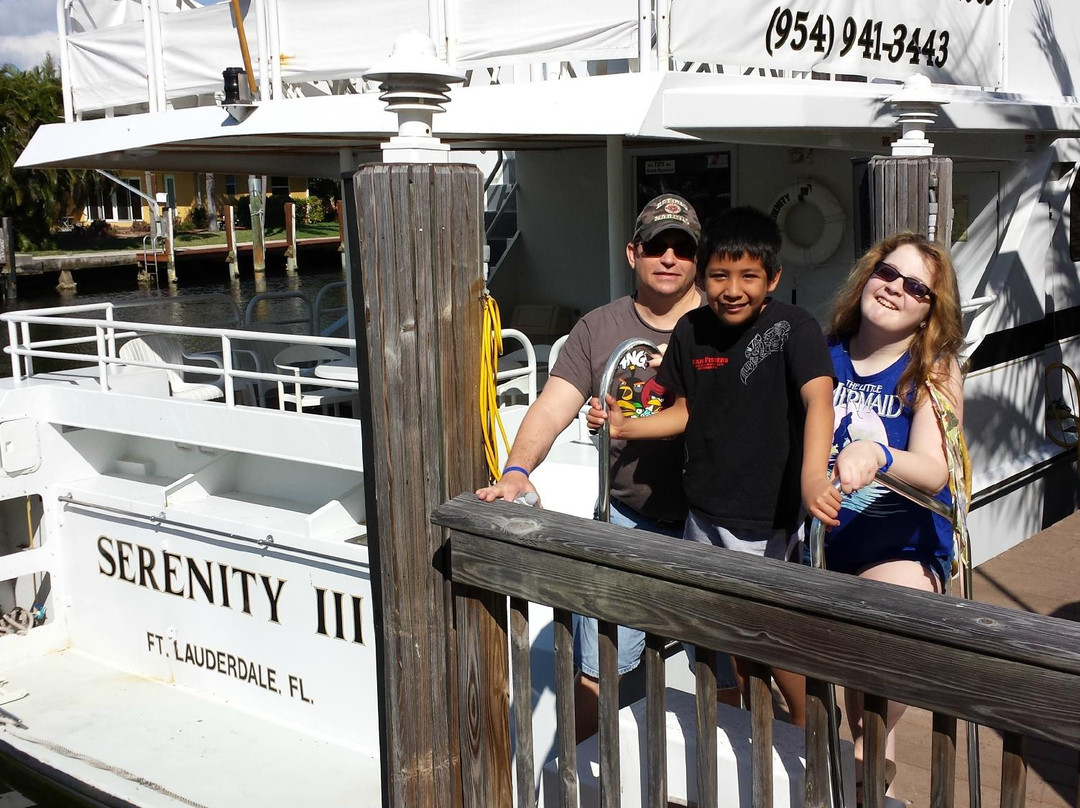 Serenity Yacht Cruises-庞帕诺比奇必去景点