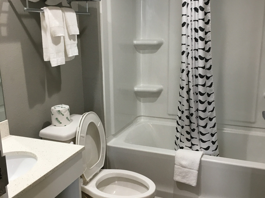 Uptown Suites Extended Stay Nashville TN - Smyrna主图