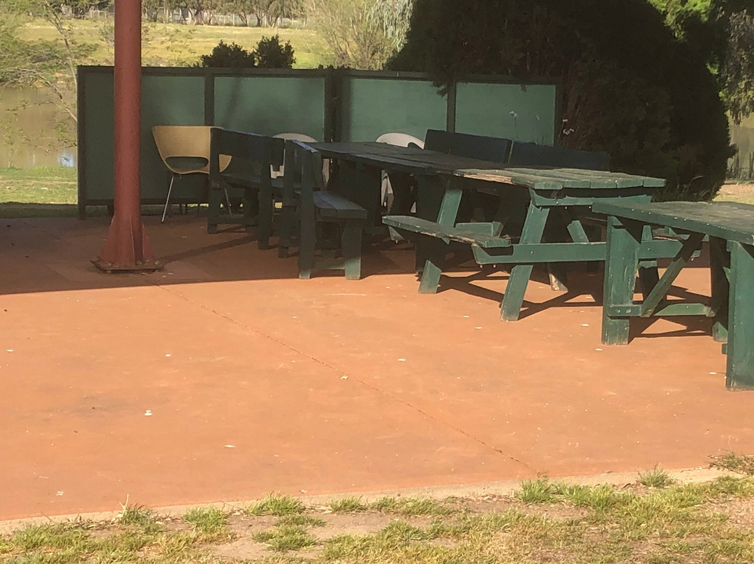 天堂湖汽车旅馆主图