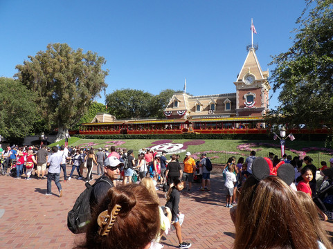 贝斯特韦斯特优质广场公园迷你套房酒店主图