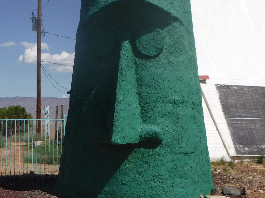 Giganticus Headicus-金曼必去景点