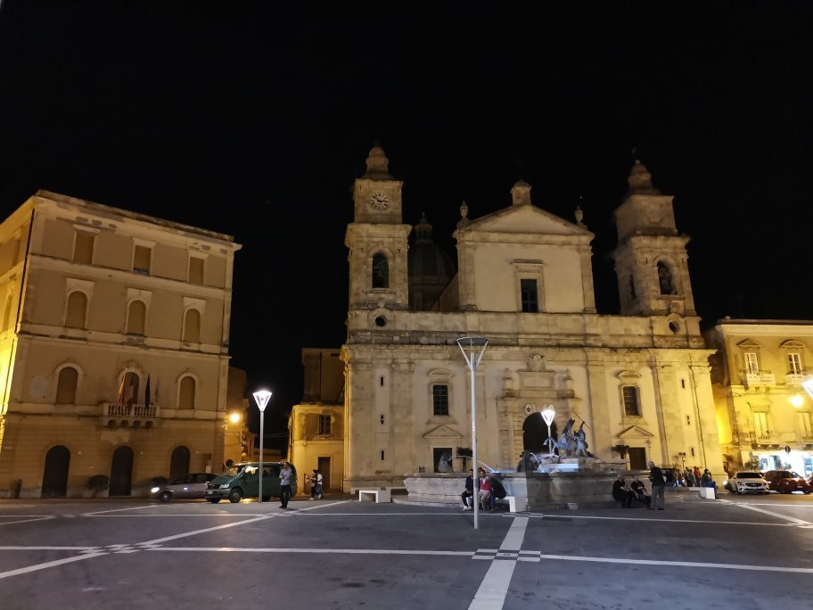Santa Maria La Nova - Cattedrale di Caltanissetta景点图片