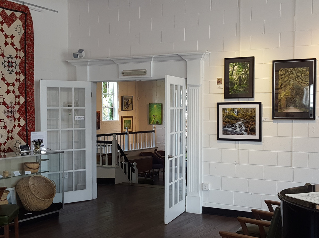 Bowen Center For The Arts-道森维尔必去景点