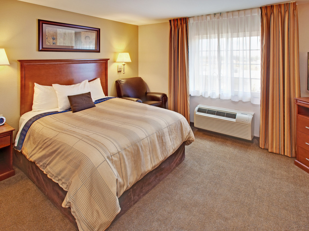 Candlewood Suites Williston by IHG主图