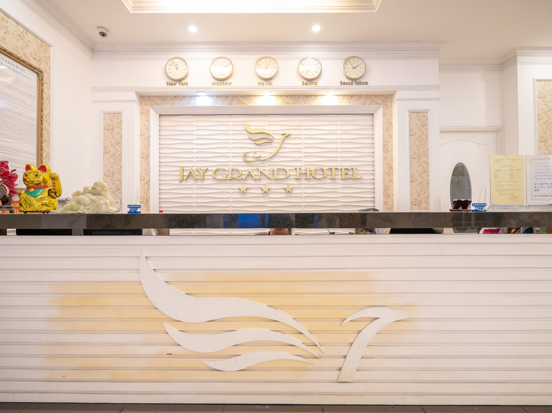 Jay Grand Hotel主图