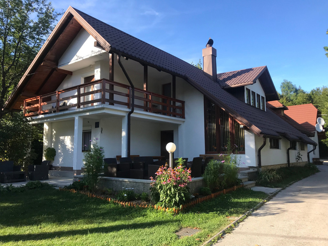 萨尔马季奇酒店主图