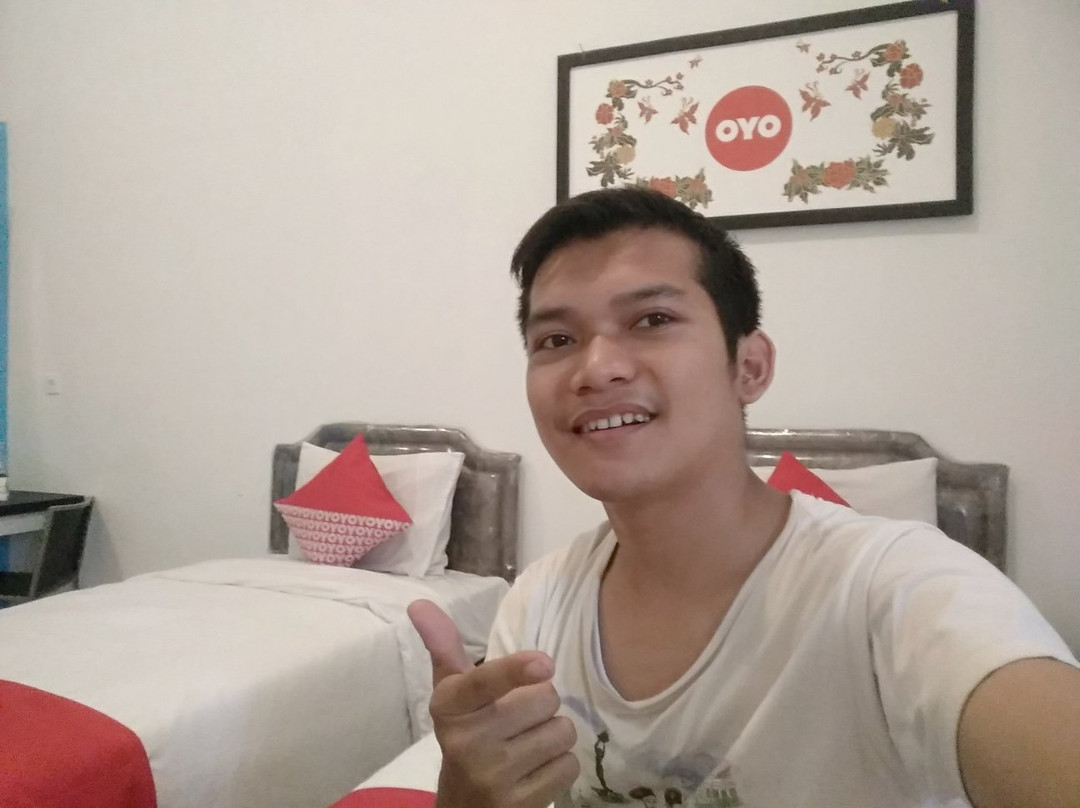 OYO 877 Bypass Town Square主图