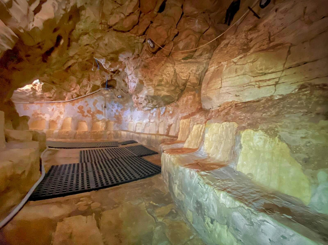 Grotte Vaporose Del Monte Kronio - Grotte Di Dedalo景点图片