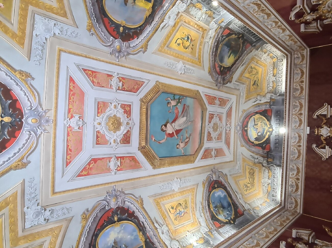 Palazzo Spadaro Libertini-卡尔塔吉罗内必去景点