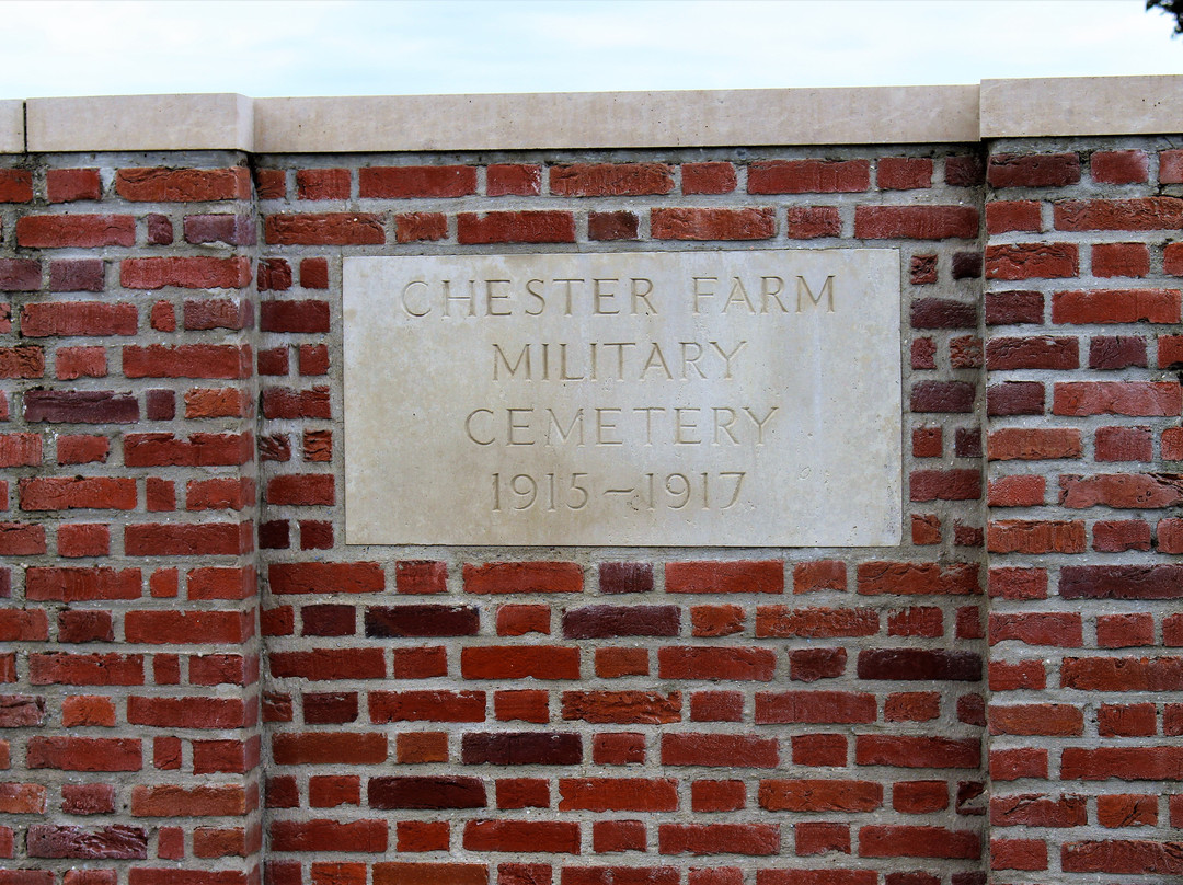 Chester Farm Cemetery景点图片