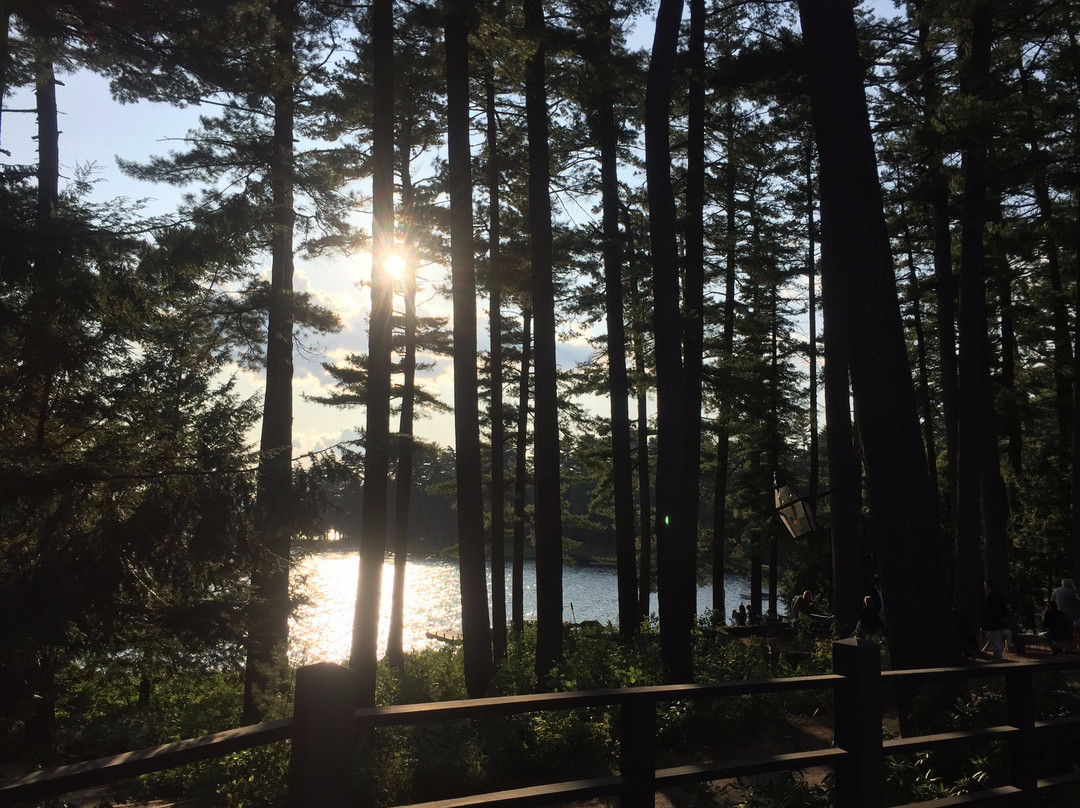 Migis Lodge on Sebago Lake主图