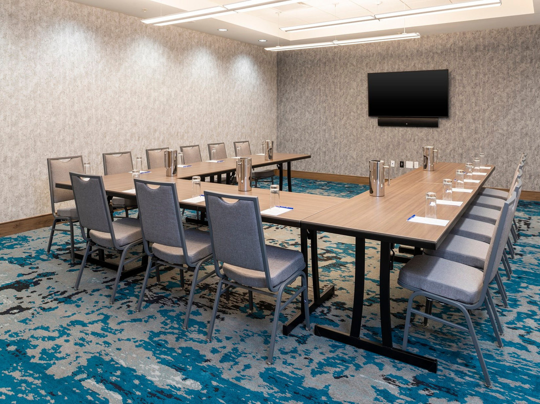 Delta Hotels by Marriott Kalamazoo Conference Center主图