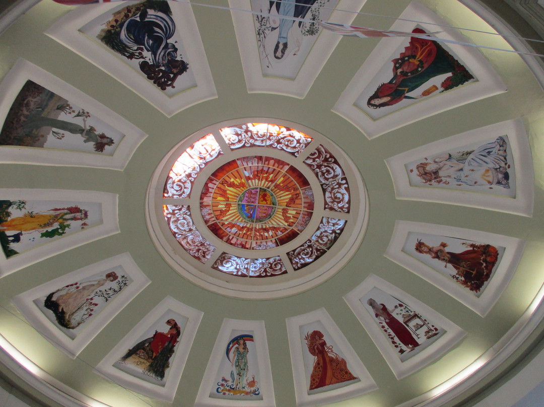 The Royal Victoria Arcade-赖德必去景点