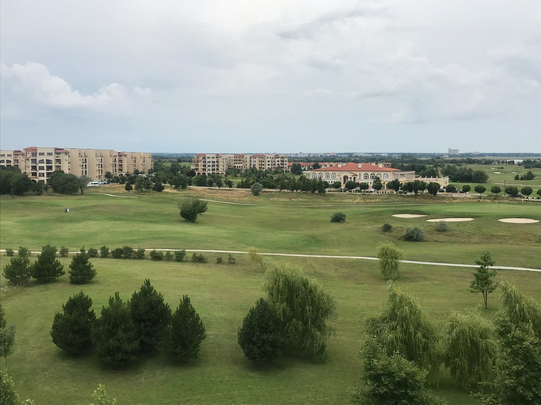 Lighthouse Golf-巴切克必去景点