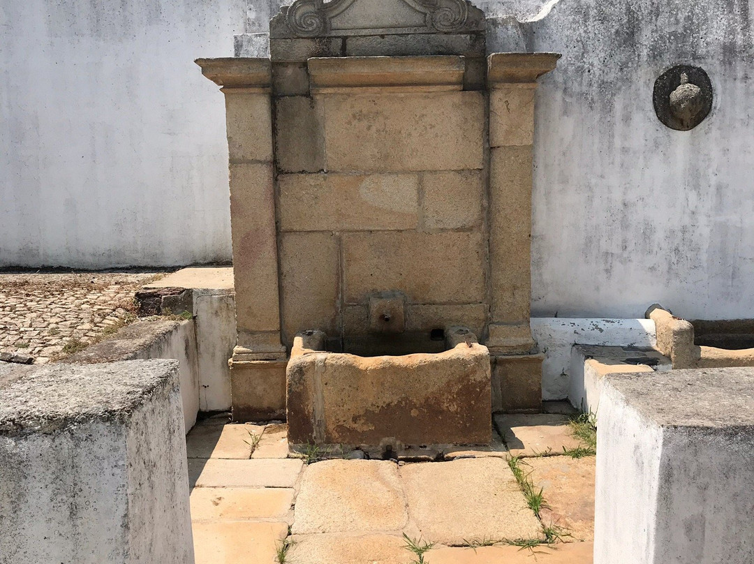 Fonte do Pêro Boi-Castelo de Vide必去景点